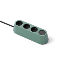 Nomad Block 04 - Fristående, 3 eluttag typ F, 2 USB-C laddare max 30W,